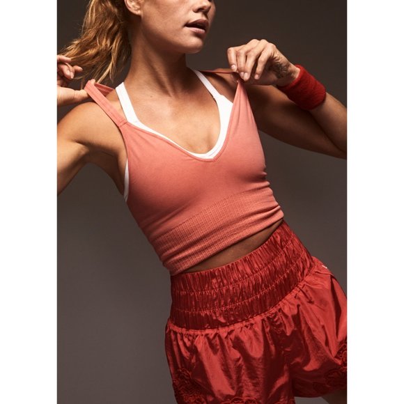 🎉LAST CHANCE🎉 FP MOVEMENT Good Karma Crop Tank / Fired Up - Picture 4 of 6